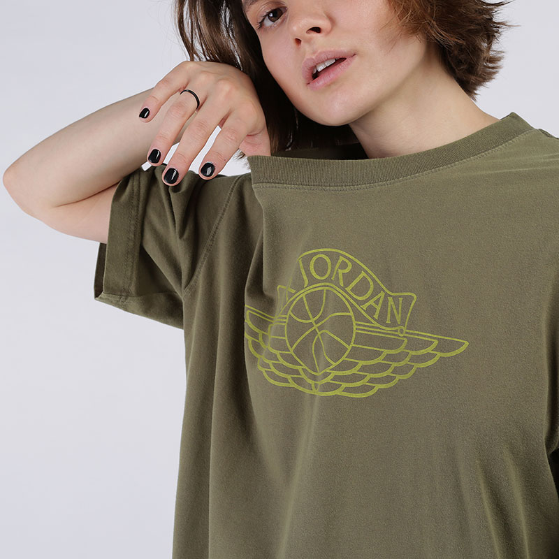Женская футболка Jordan Oversize Tee (CV7429-222)  - цена, описание, фото 2